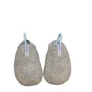 Women's Bombas slippers size 8